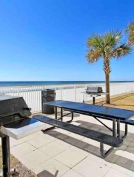 Tropic Winds 1701 Premium Corner Unit With 2 Parkings! Free Beach Chairs Service! Panama City Beach Exterior photo
