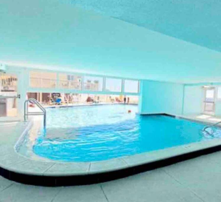 Tropic Winds 1701 Premium Corner Unit With 2 Parkings! Free Beach Chairs Service! Panama City Beach Exterior photo